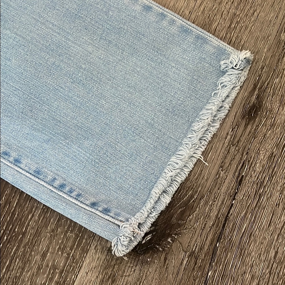 Levi's Blue Ankle Cropped Jeans size 24 EUC - Picture 4 of 7